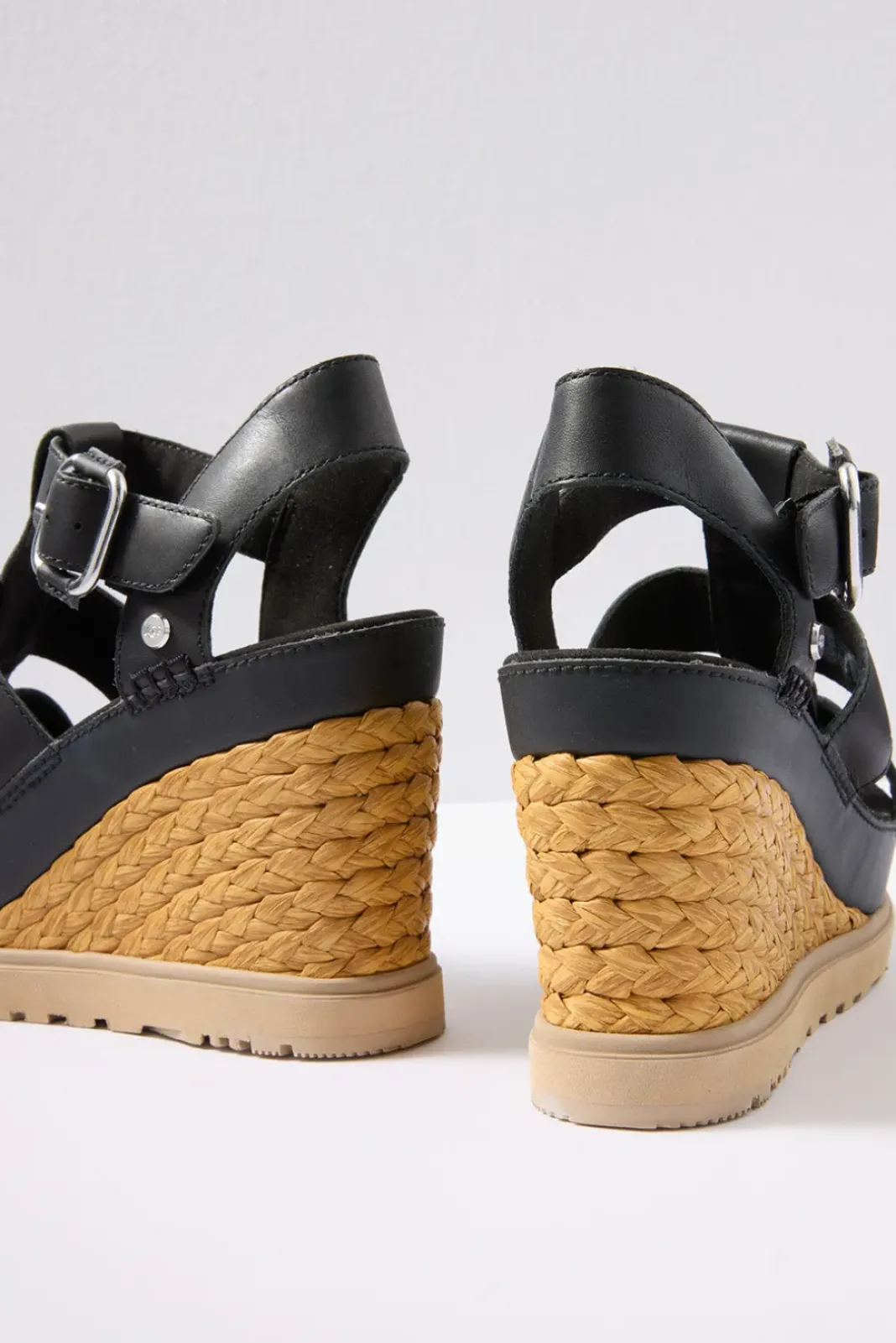Shoes<UGG Abbot Strap Black