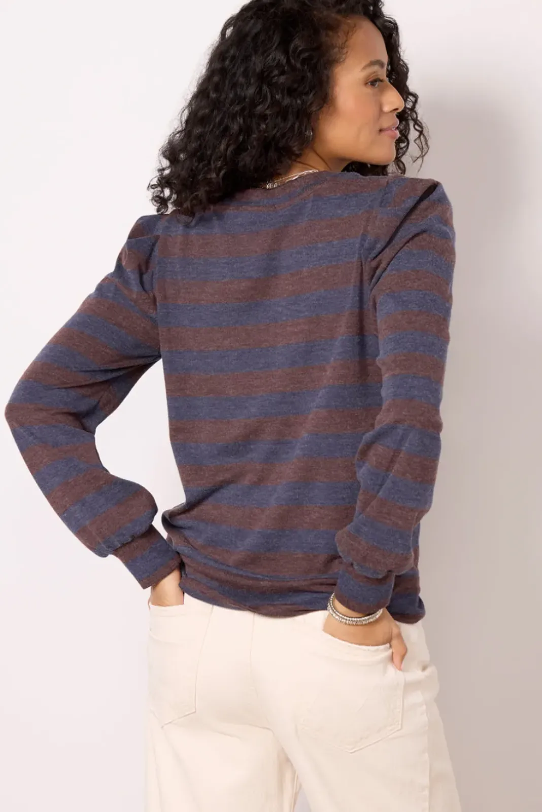 Tops & Tees<EVEREVE Adalynn Brushed Pleated Top Navy/Brown