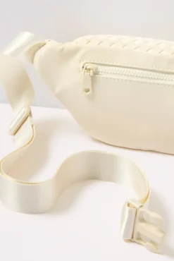 Bags<SOL AND SELENE Aim High Cream