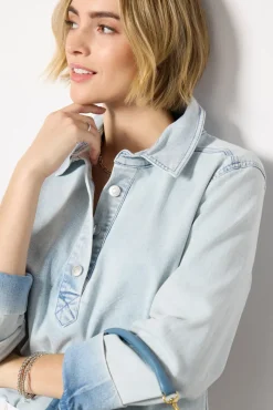 Tops & Tees<EVEREVE Alicia Denim Popover Lightwashdenim