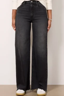 Jeans<PAIGE Anessa 31` w Raw Hem Viperblackdistressed