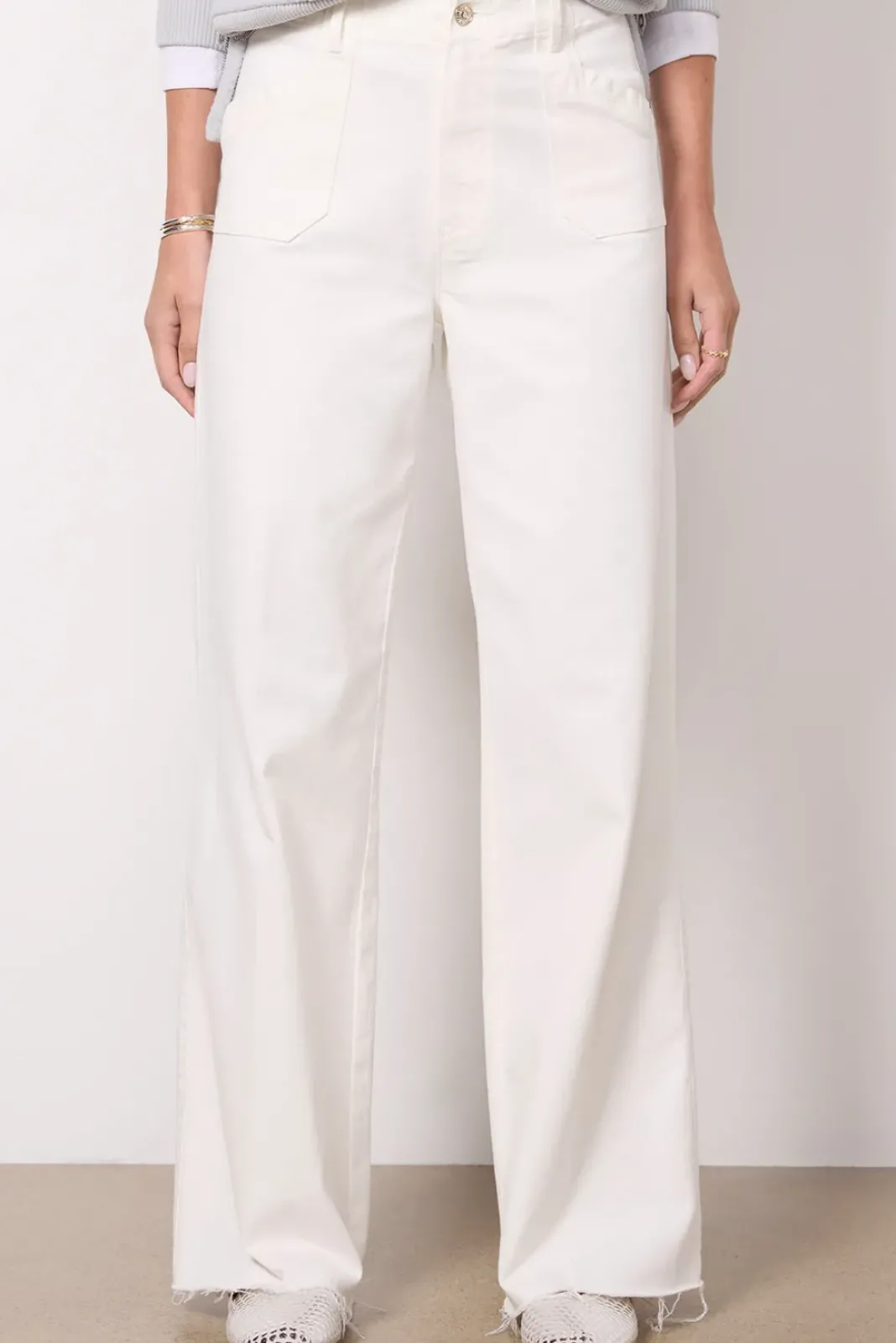 Jeans<PAIGE Anessa 31` w Utility Pocket Ecru