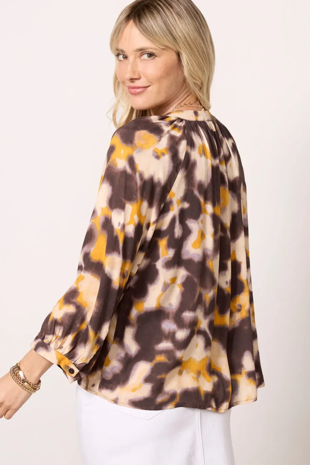 Tops & Tees<EVEREVE Annika Split Neck Popover Yellow/Green