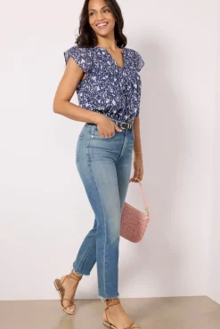 Tops & Tees<EVEREVE Arden Flutter Top Navyprint