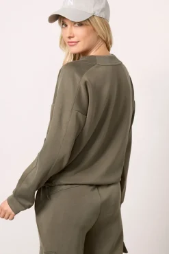 Matching Sets<EVEREVE Ari V Neck Sweatshirt Olive