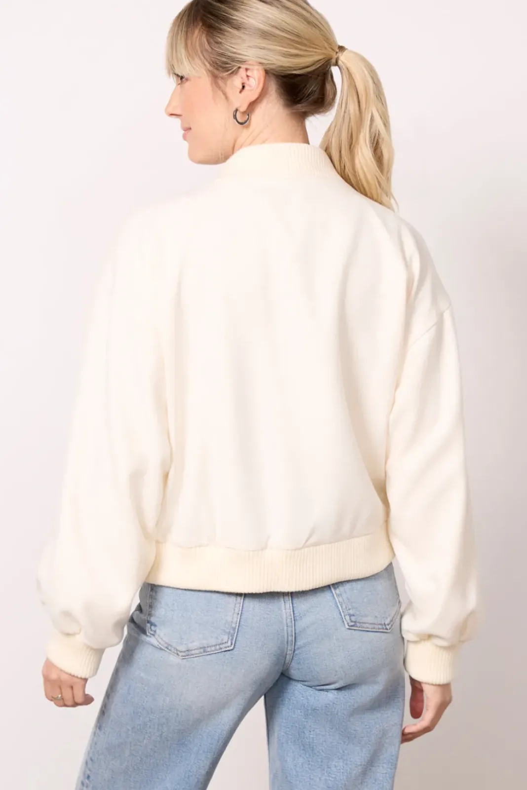 Blazers & Jackets<EVEREVE Arlo Bomber Ecru