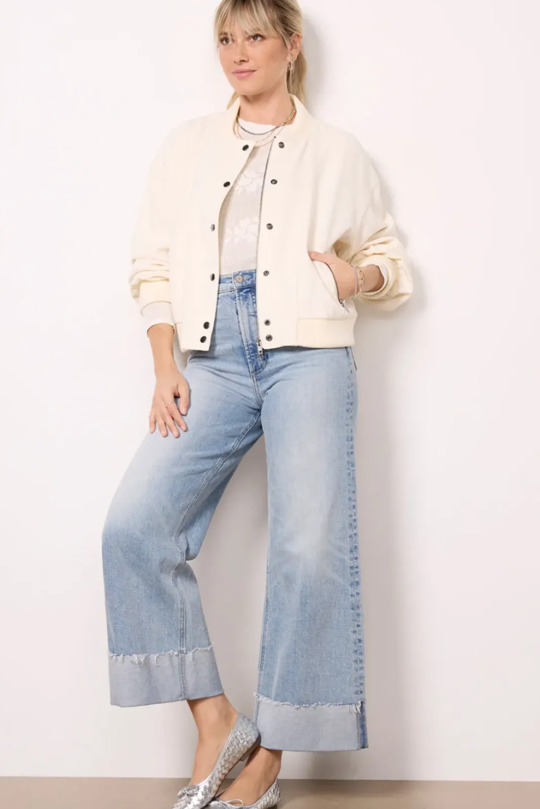 Blazers & Jackets<EVEREVE Arlo Bomber Ecru