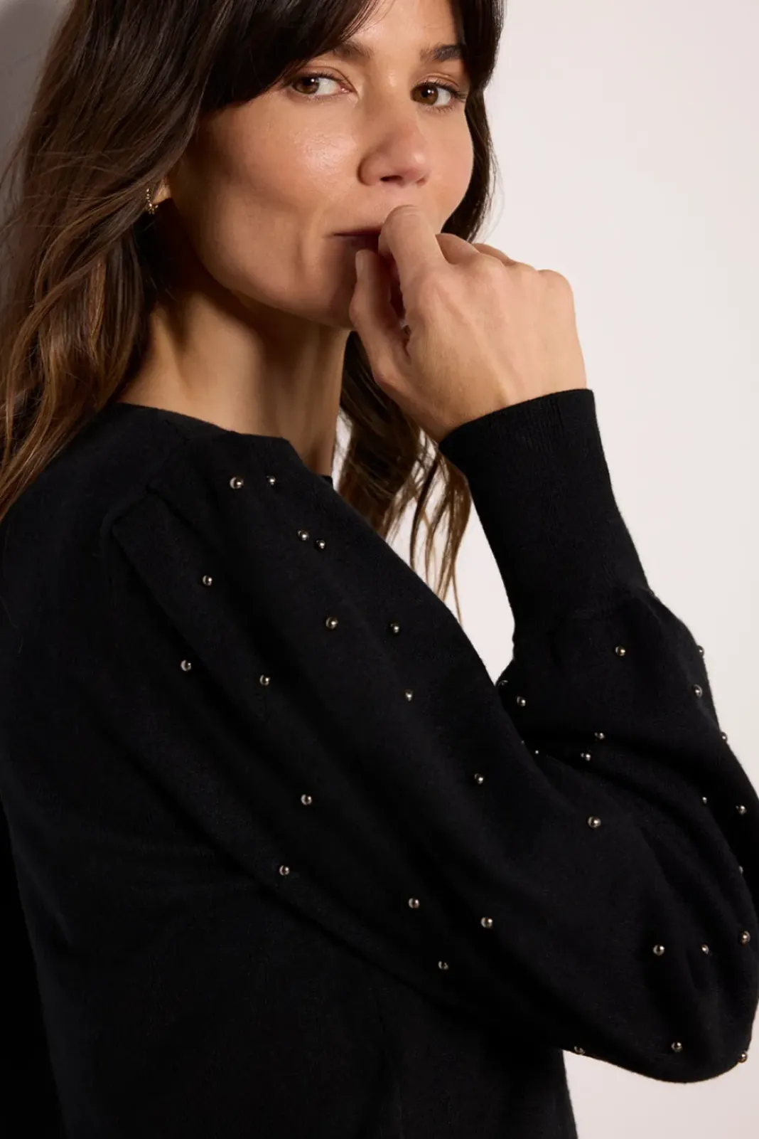 Sweaters<EVEREVE Arya Studded Pullover Black