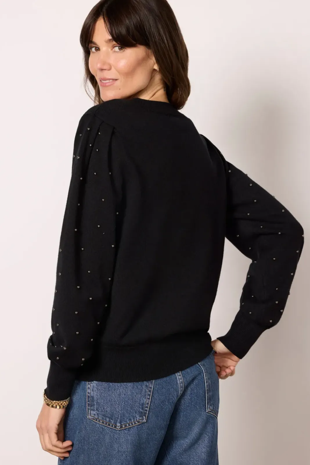 Sweaters<EVEREVE Arya Studded Pullover Black
