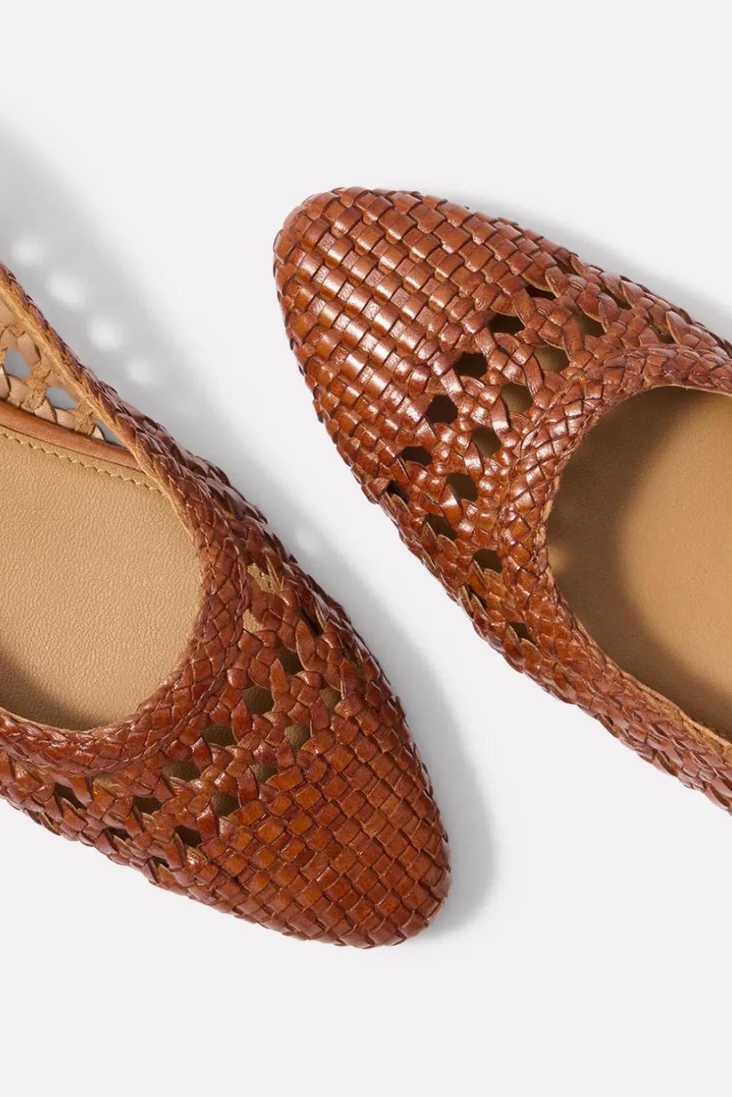 Shoes<SEYCHELLES Avalon Woven Flat Tan