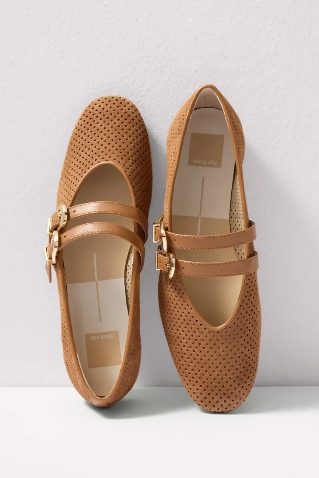Shoes<DOLCE VITA Baylee Flat Pecan