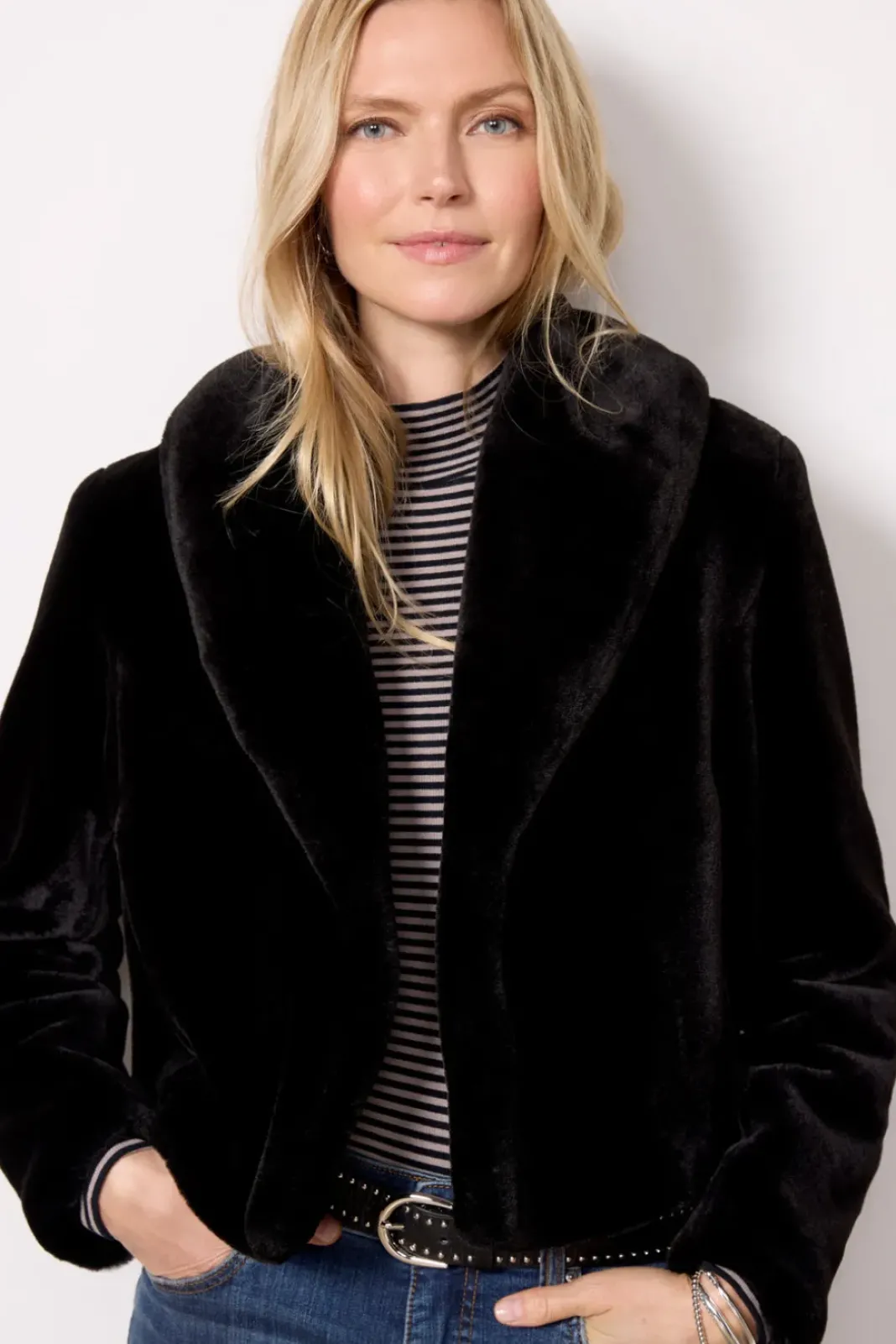 Blazers & Jackets<BLANKNYC Be My Guest Faux Fur Jacket Black