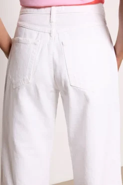 Jeans<AMO Billie Crop Alabaster