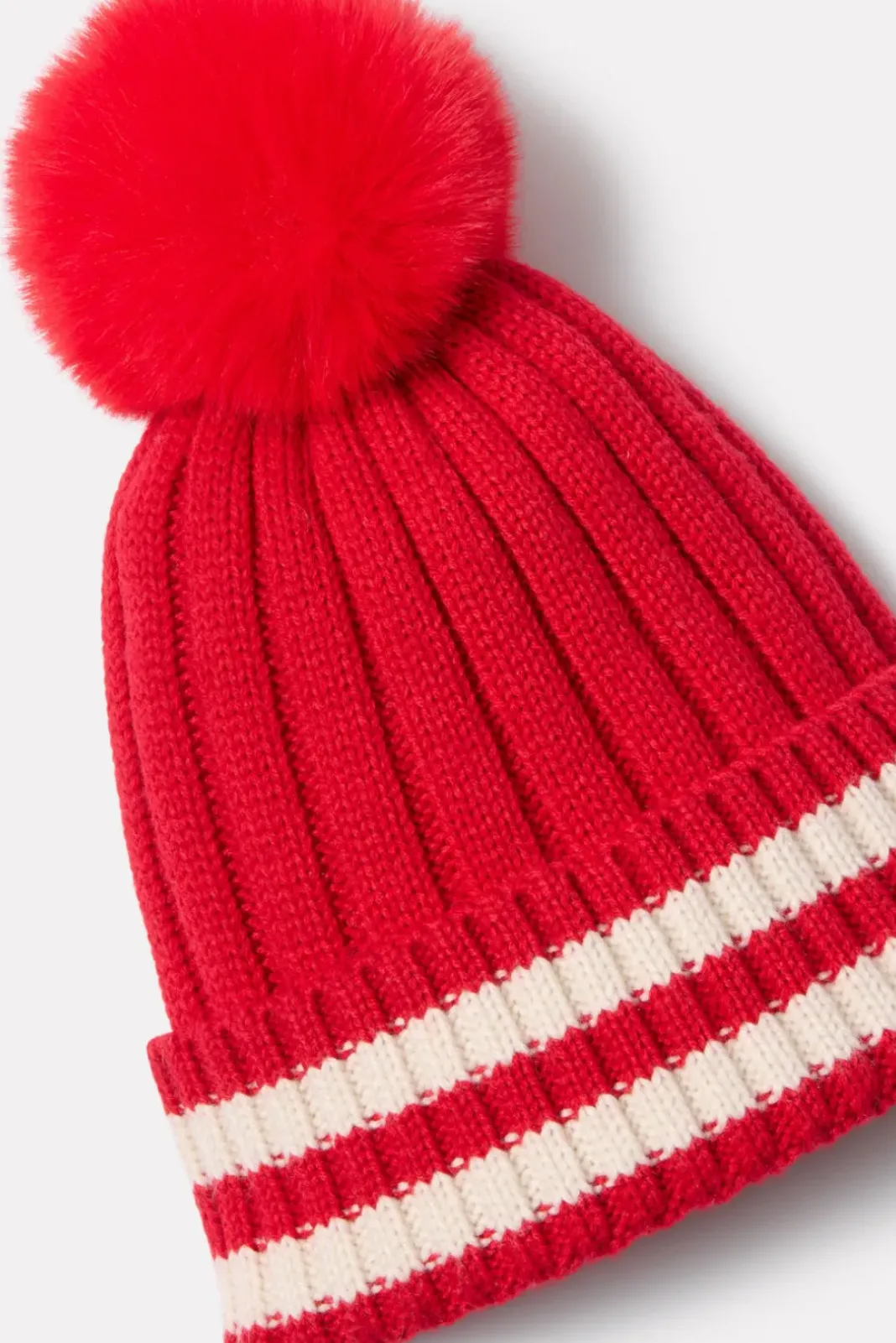 Hats<EVEREVE Blaine Varsity Pom Beanie Red
