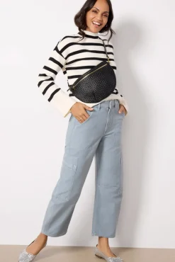 Sweaters<EVEREVE Bonnie Mock Neck Pullover White/Blackstripe