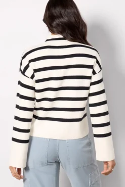 Sweaters<EVEREVE Bonnie Mock Neck Pullover White/Blackstripe