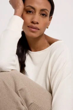 Tops & Tees<EVEREVE Brielle Off Shoulder Top Bone