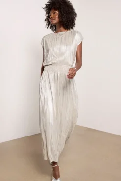 Matching Sets|Tops & Tees<EVEREVE Cait Metallic Plisse Top Silver