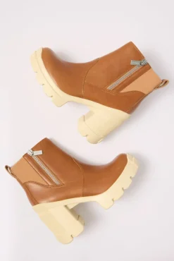 Shoes<SOREL Caribou Heel X Chelsea Tawnybuff