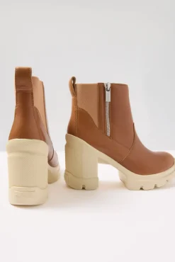 Shoes<SOREL Caribou Heel X Chelsea Tawnybuff