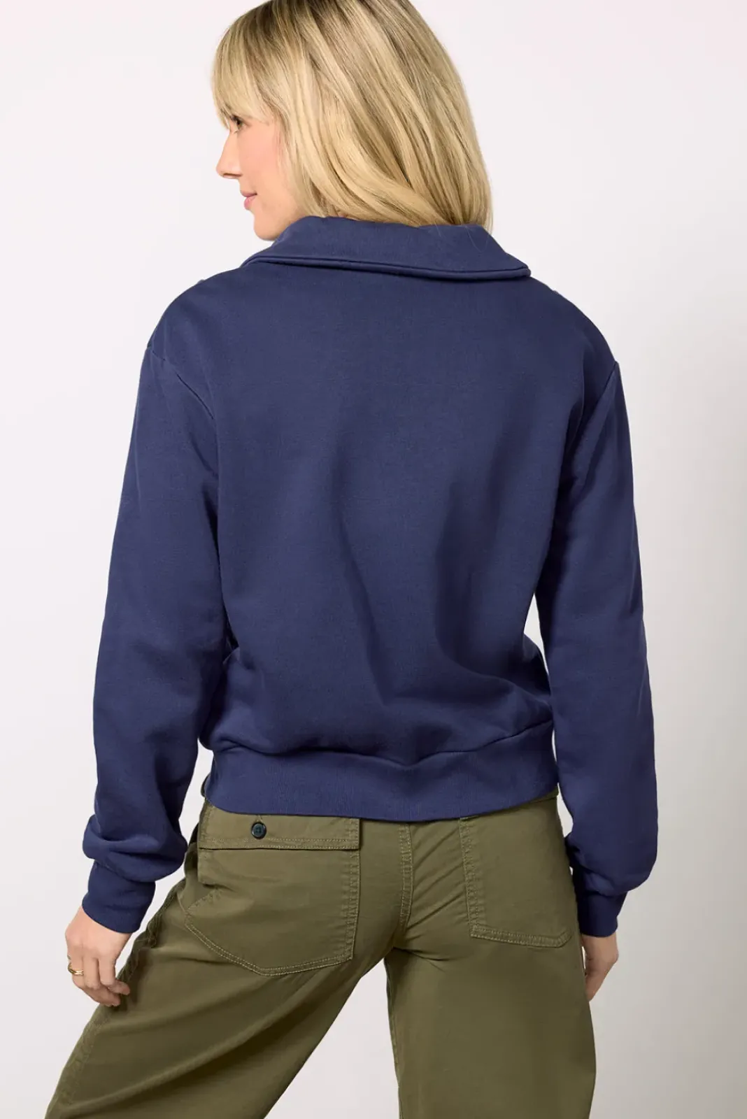Sweatshirts<EVEREVE Chelsea Half Zip Sweatshirt Navy/White