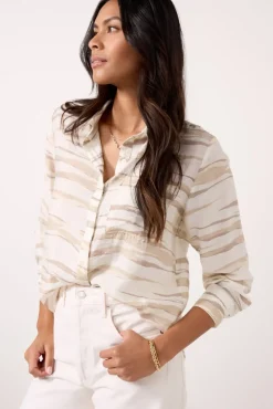 Tops & Tees<EVEREVE Clara Sheer Shirt Neutral