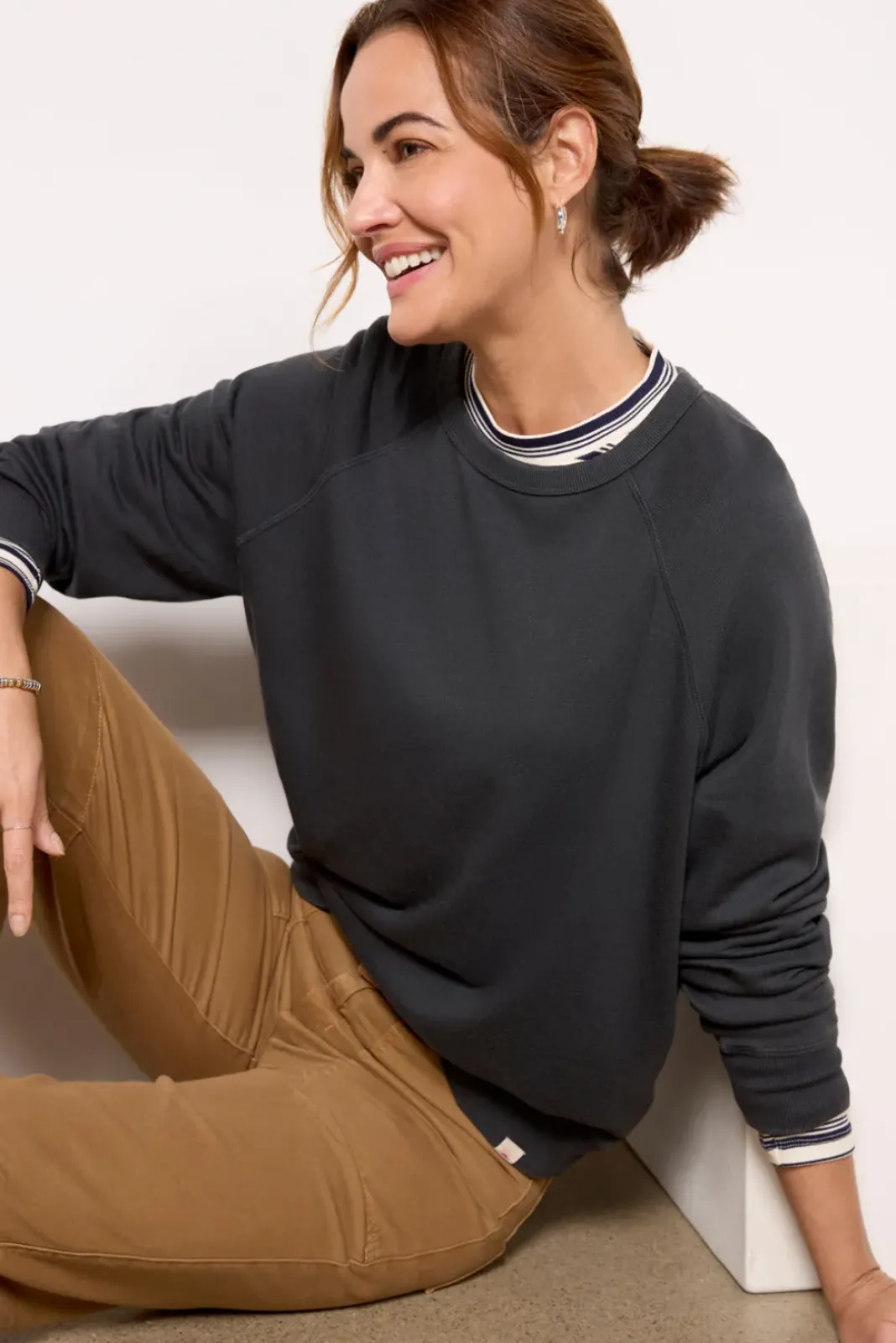 Sweatshirts<FAHERTY Coastal Cloud Crew Washedblack