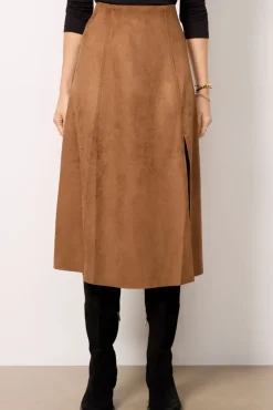 Skirts<EVEREVE Coco Suede Skirt Tobacco