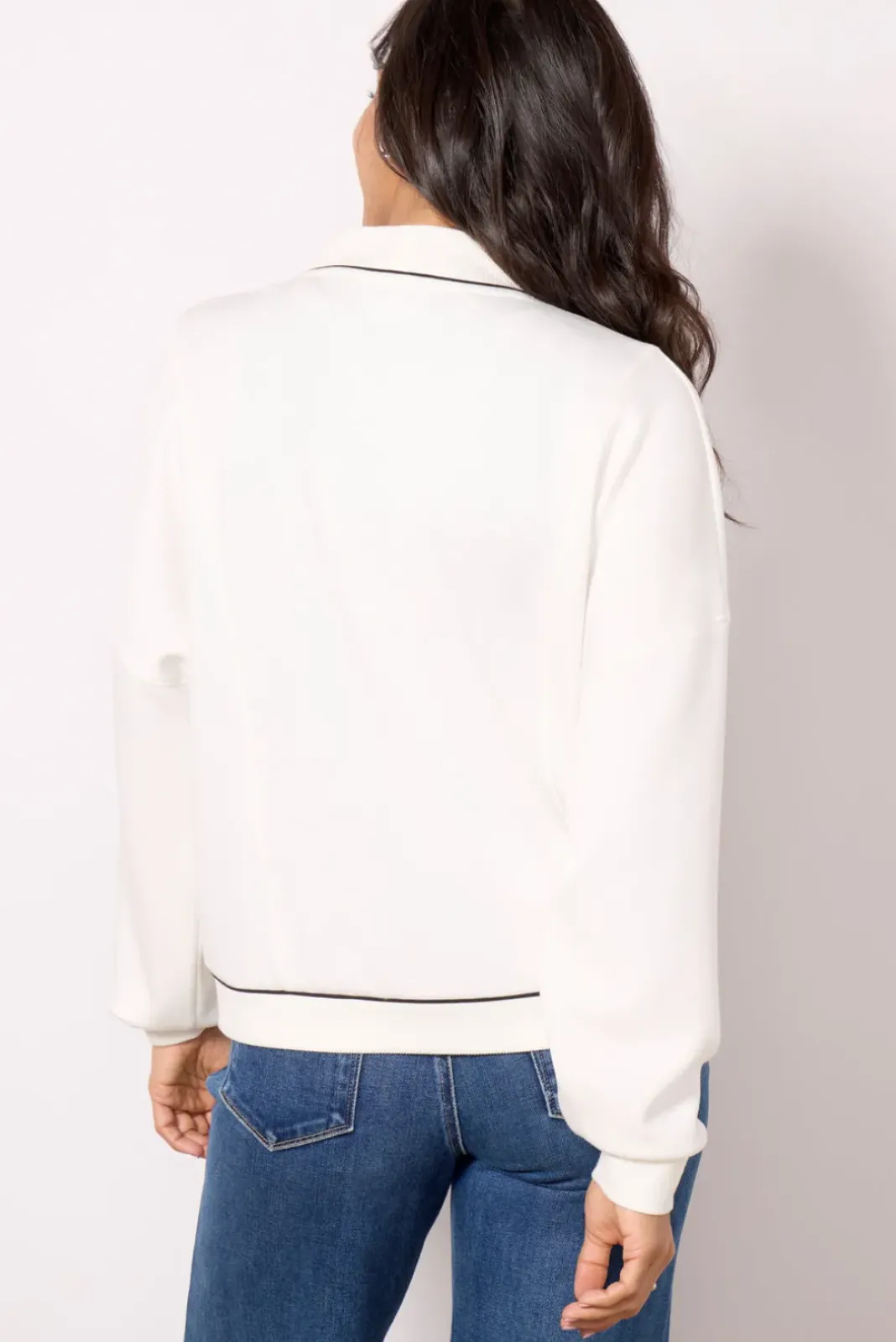 Sweatshirts<EVEREVE Corinne Sleek Button Down Sweatshirt Offwhite