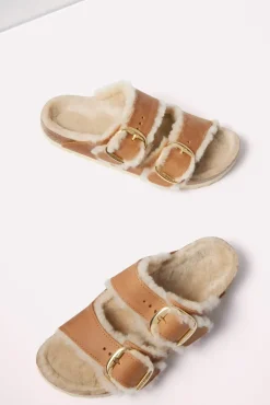 Shoes<BIRKENSTOCK Cozy Arizona Cognac
