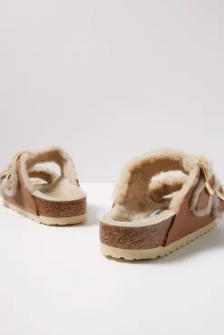 Shoes<BIRKENSTOCK Cozy Arizona Cognac