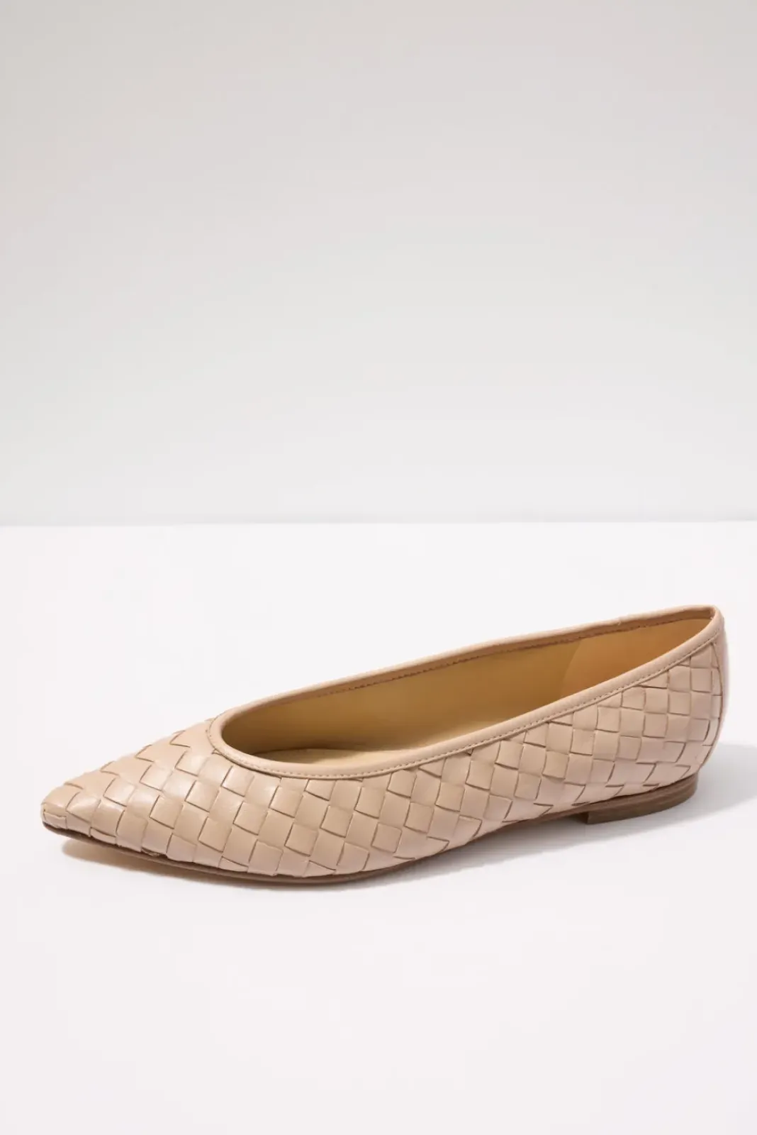 Shoes<MARC FISHER LTD Damaria Woven Flat Lna01