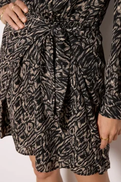 Dresses<EVEREVE Daphne Dress Smallscaleivory
