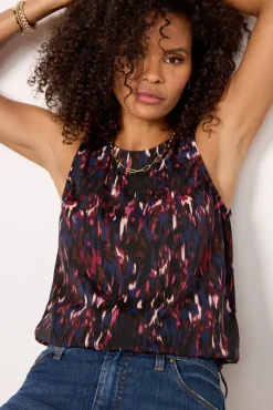 Tops & Tees<EVEREVE Delaney Shell Tank Floral