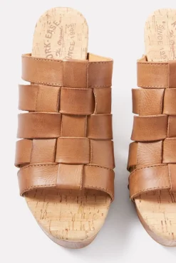 Shoes<KORK EASE Devon Woven Sandal Terra