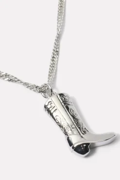 Jewelry<EVEREVE Dolly Cowboy Necklace Silver