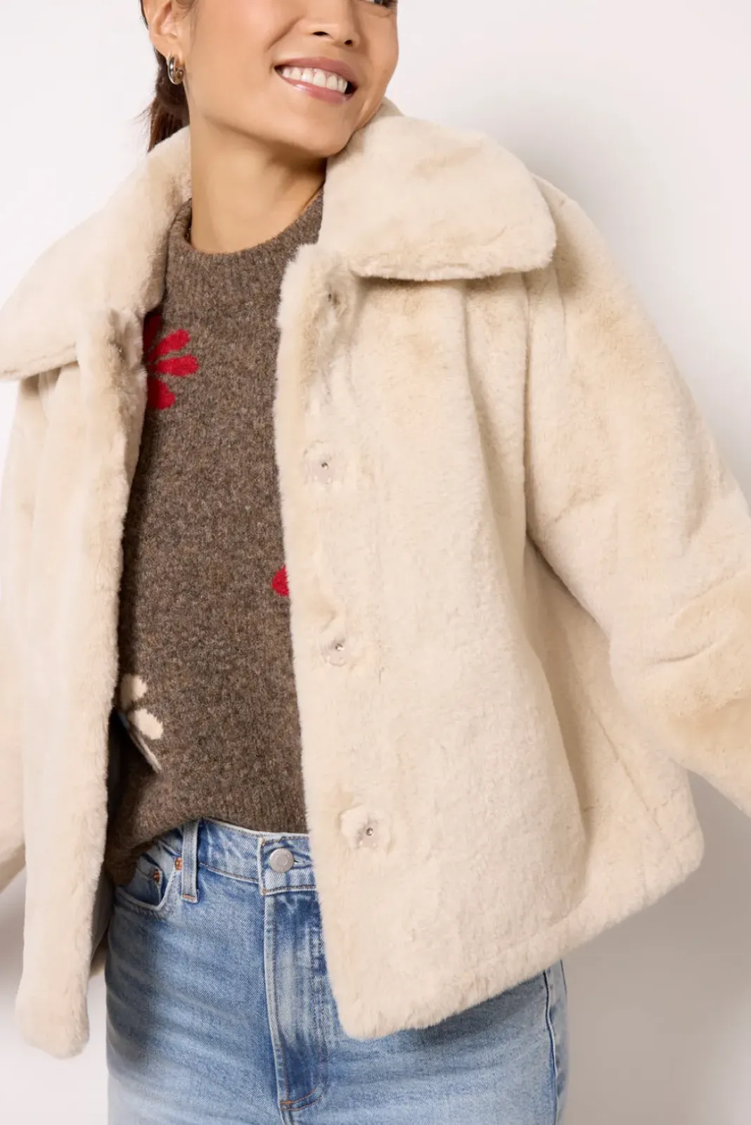 Blazers & Jackets<APPARIS Elis Short Coat Latte