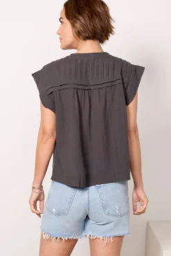 Tops & Tees<FAHERTY Ellsworth Top Washedblack