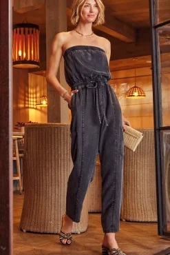 Jumpsuits & Rompers<EVEREVE Emery Cargo Jumpsuit Black