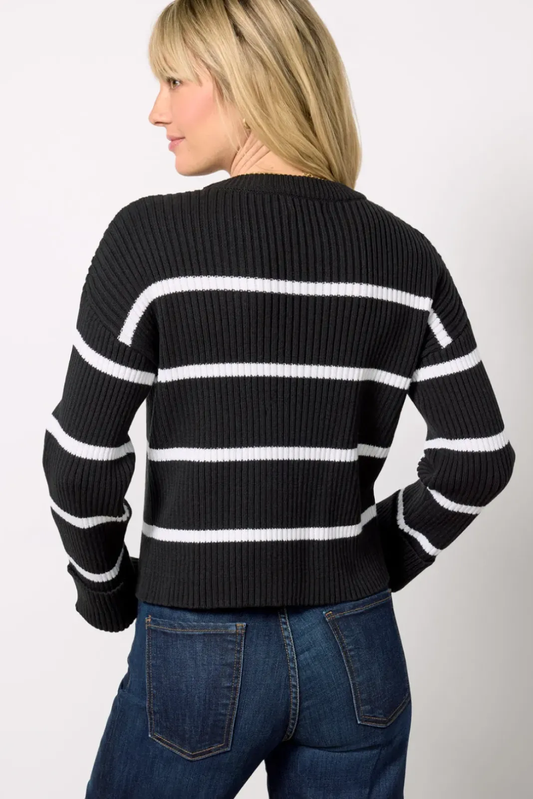 Sweaters<EVEREVE Emma Crew Stripe Pullover Black/White
