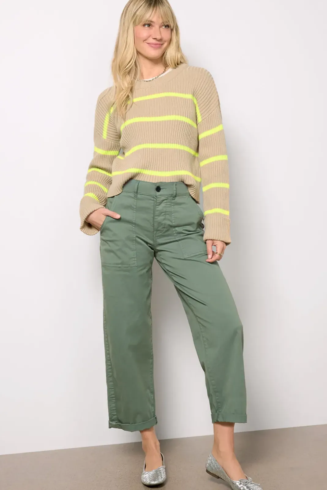 Sweaters<EVEREVE Emma Crew Stripe Pullover Oat/Neon