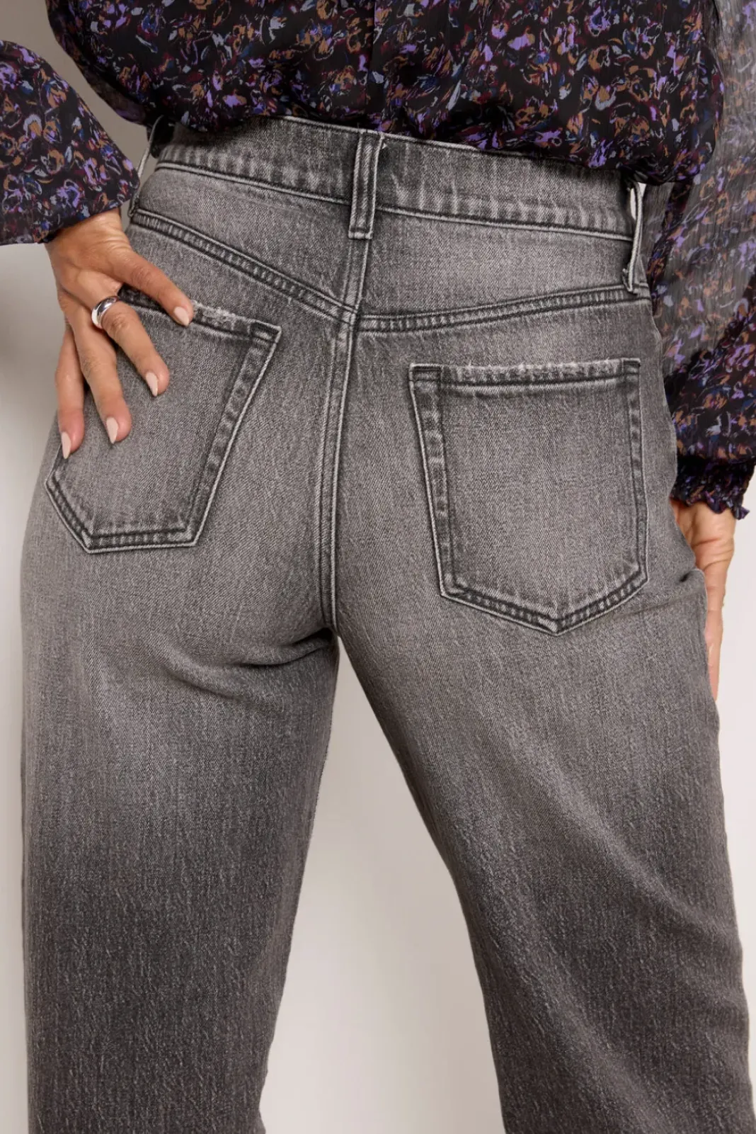 Jeans<EVEREVE Ever Vintage Barrel Leg Blackwash