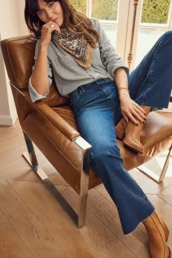 Jeans<AG Farrah Boot Kindling