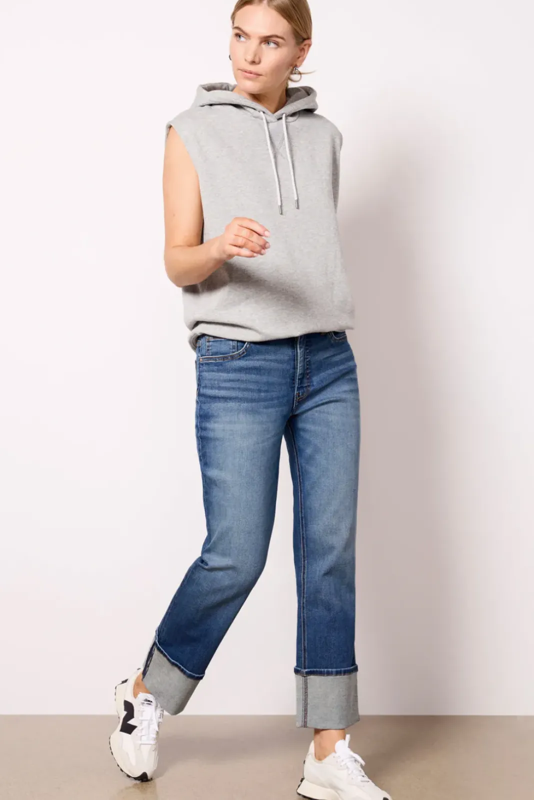 Jeans<KUT FROM THE KLOTH Faye w Cuff Attentive