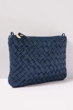 Bags<CLARE V. Flat Clutch with Tabs Navypuffy