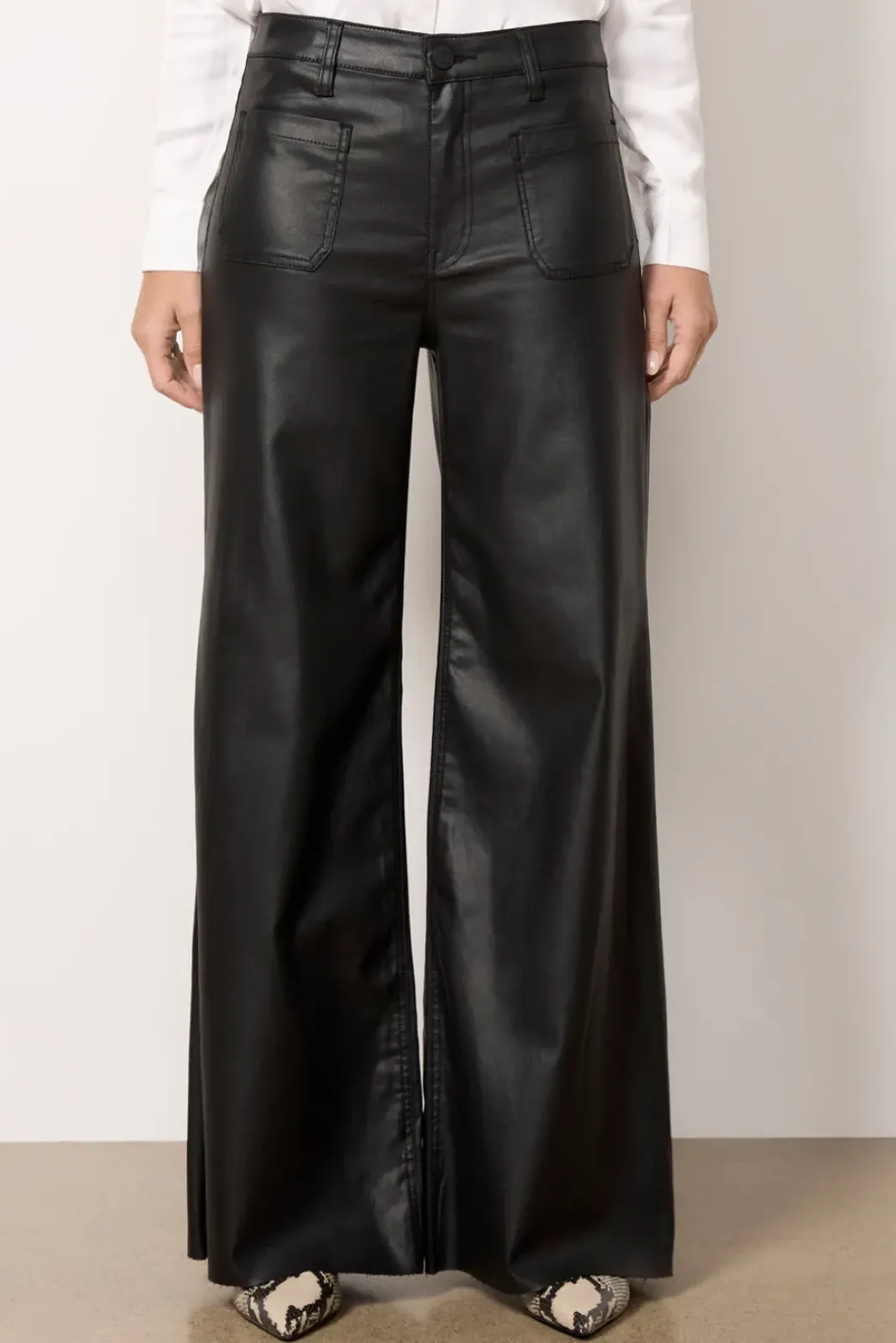 Pants & Leggings<KUT FROM THE KLOTH Goldie Coated Wide Leg Black