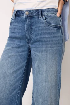 Jeans<KUT FROM THE KLOTH Goldie w Exaggerated Hem Vision