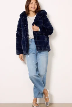 Blazers & Jackets<APPARIS Goldy Short Coat Ink