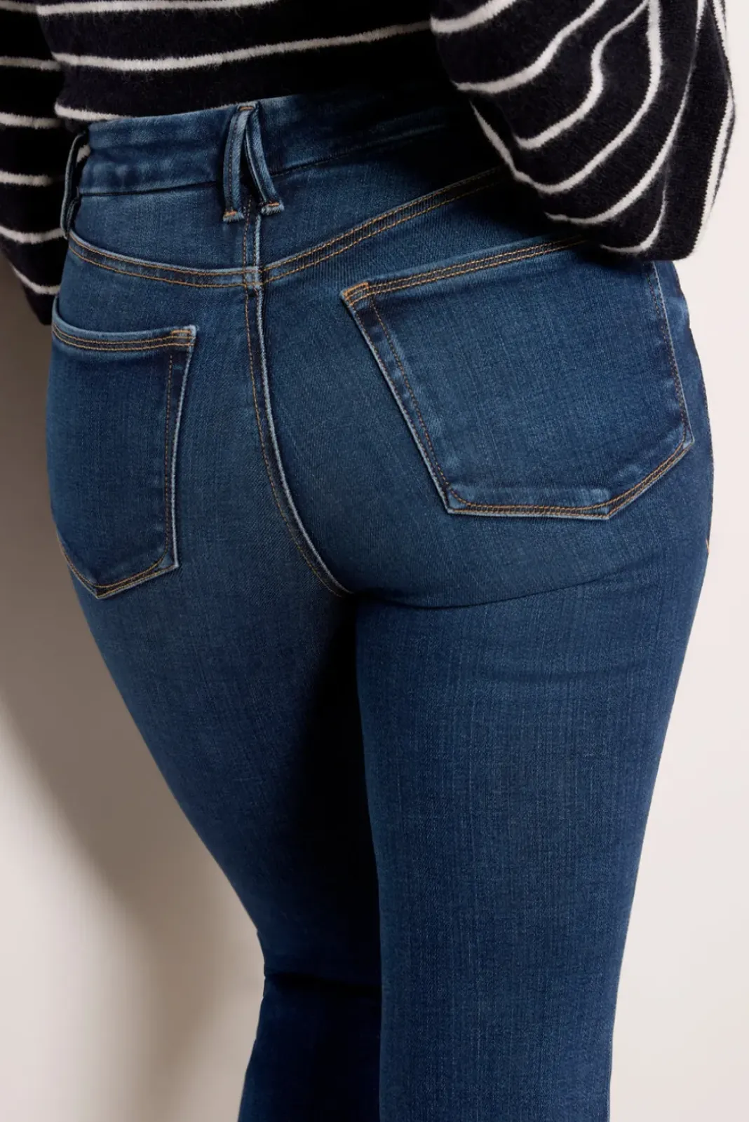 Jeans<GOOD AMERICAN Good Classic Baby Step Hem Indigo511