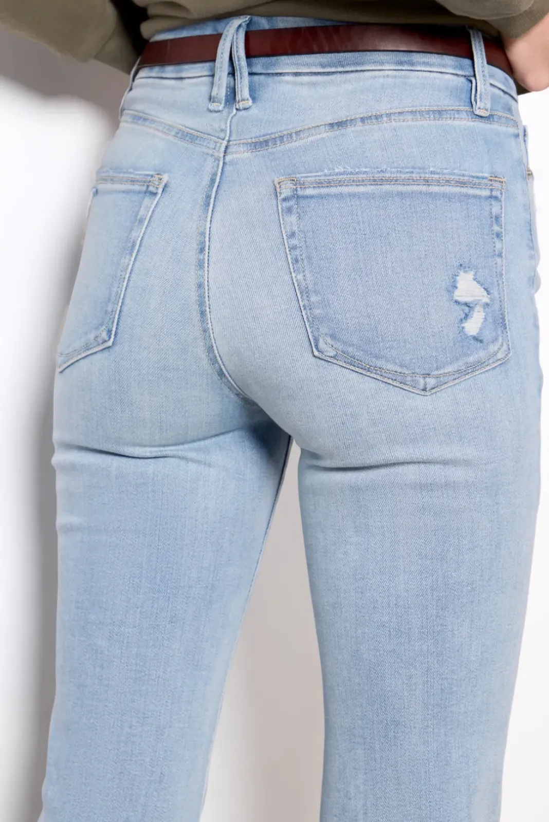 Jeans<GOOD AMERICAN Good Legs Crop Mini Boot I743